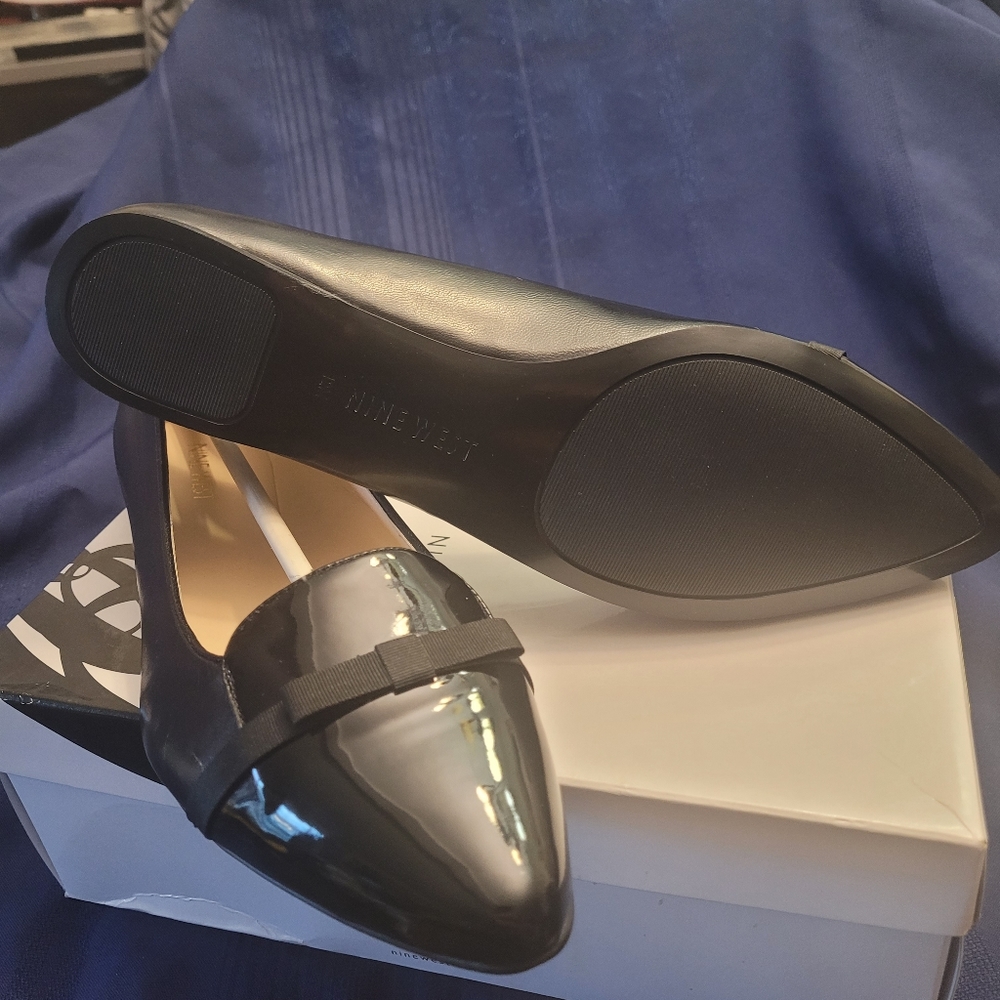 Ladies 9 west loafer - Picture 8 of 8